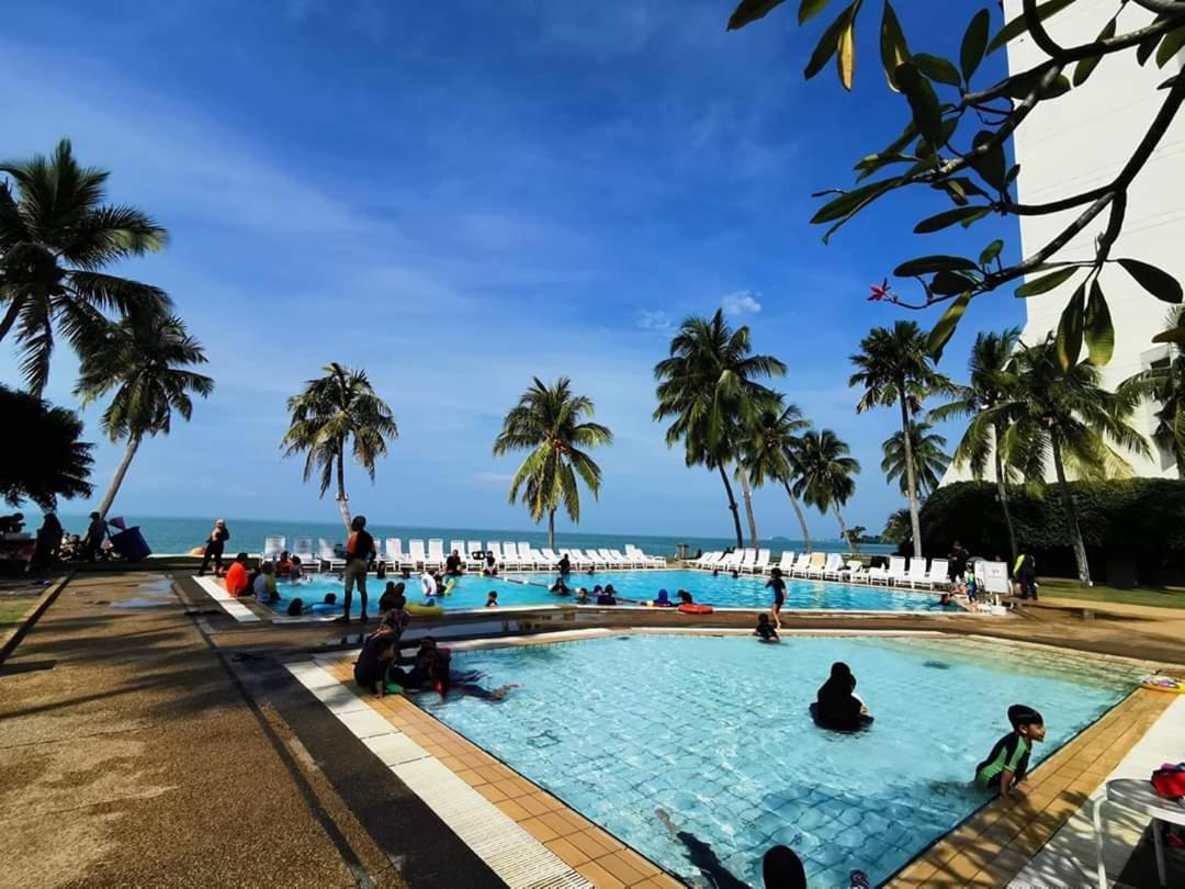 Appartamento Tanjung Tuan Regency Port Dickson 1 Carpark Esterno foto